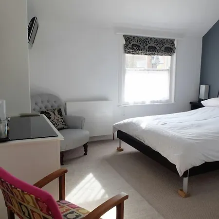 Otel Shorehouse Scarborough