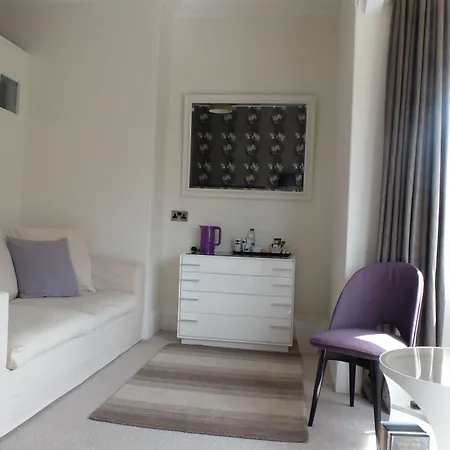 Shorehouse Scarborough