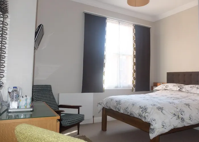 Shorehouse Scarborough